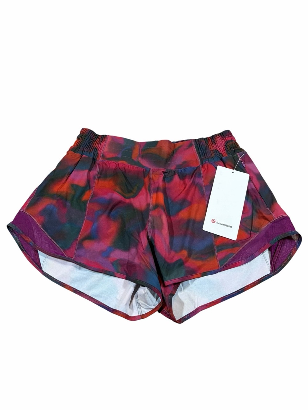NWT Lululemon Hotty Hot High-Rise Short Lined 2.5” (Glow Multi/Chilled Grape) 8